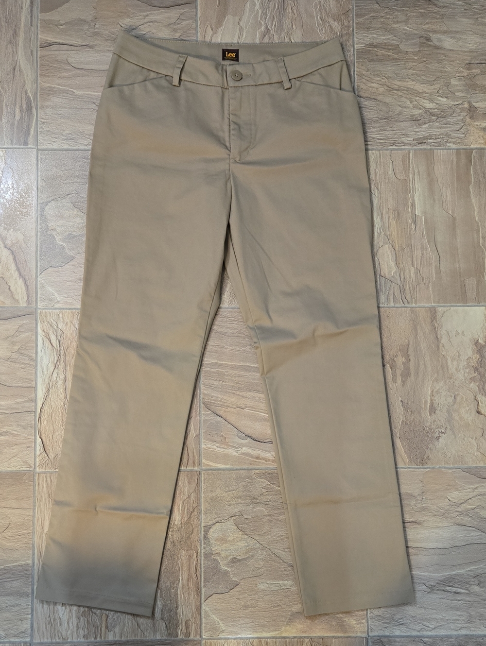 Lee Womens Khaki Straight-Leg Chinos in Light Tan - NWOT